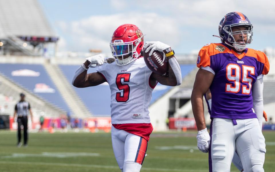 New Jersey Generals wide receiver KaVontae Turpin celebrates a touchdown run against the Pittsburgh Maulers.