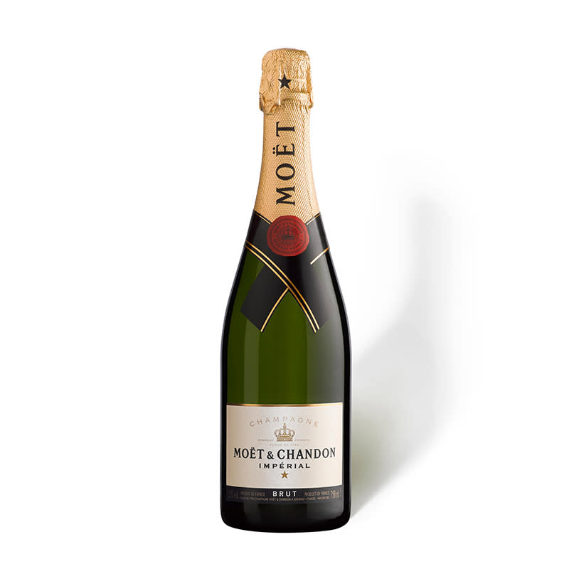 <a rel="nofollow noopener" href="https://www.clos19.com/en-us/search/?text=MO%C3%8BT+%26+CHANDON" target="_blank" data-ylk="slk:Imperial Brut, Moet & Chandon, $40It's safe to assume the foodie in your life will know exactly what flavors this classic champagne will pair best with.;elm:context_link;itc:0;sec:content-canvas" class="link ">Imperial Brut, Moet & Chandon, $40<p>It's safe to assume the foodie in your life will know exactly what flavors this classic champagne will pair best with.</p> </a>