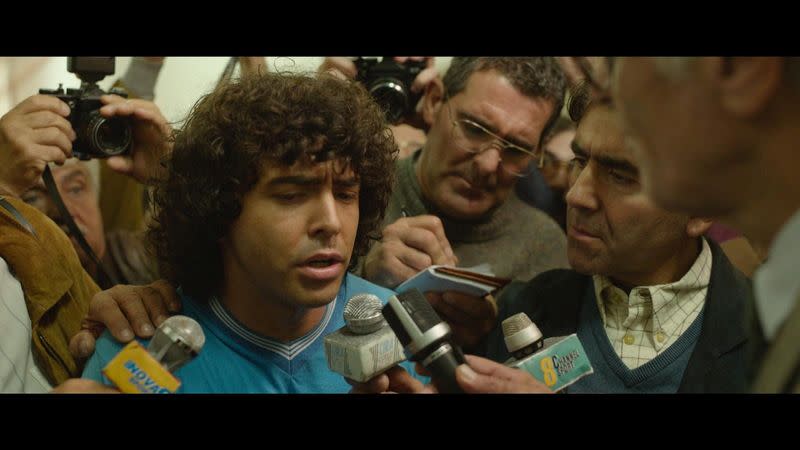 Serie sobre Maradona revela detalles poco conocidos de su vida a un año de su muerte