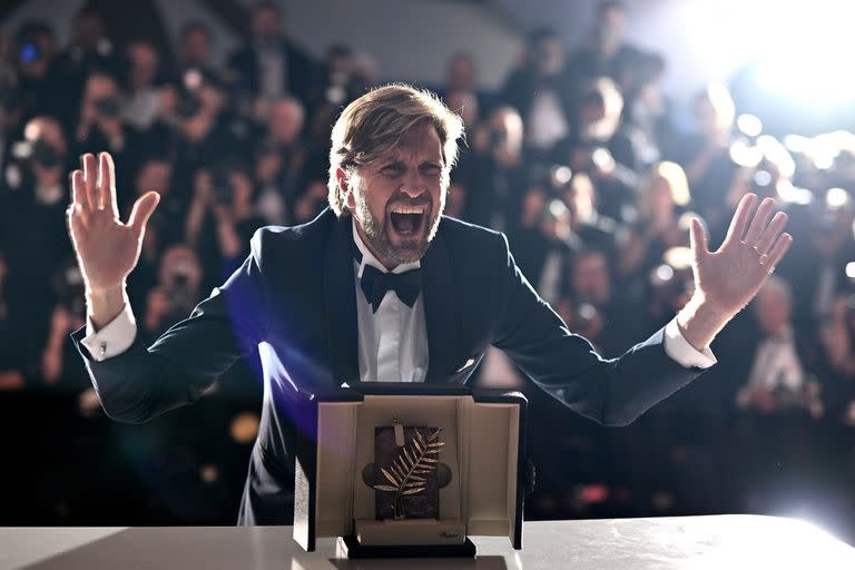 La felicidad de Ruben Östlund con su segunda Palma de Oro