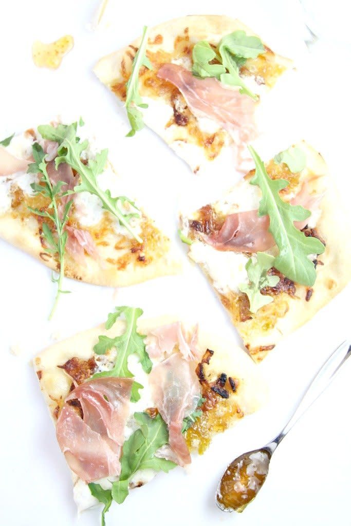 <strong>Get the <a href="http://www.bellalimento.com/2014/05/19/burrata-caramelized-onion-and-prosciutto-pizza/" target="_blank">Burrata Caramelized Onion and Prosciutto Pizza recipe</a> from Bell'Alimento</strong>