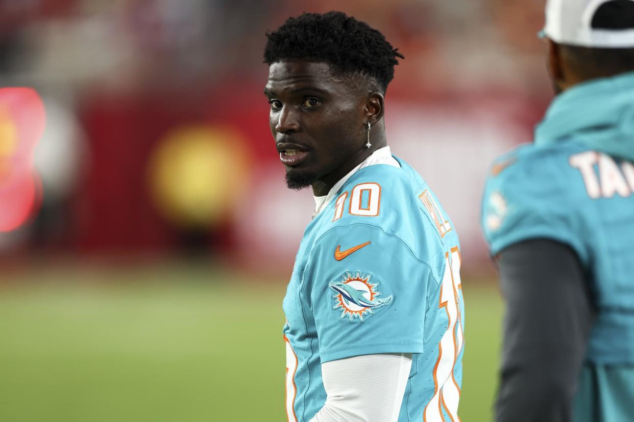 Police Officer Who Detained Miami Dolphins Star Tyreek Hill Placed on Administrative Leave