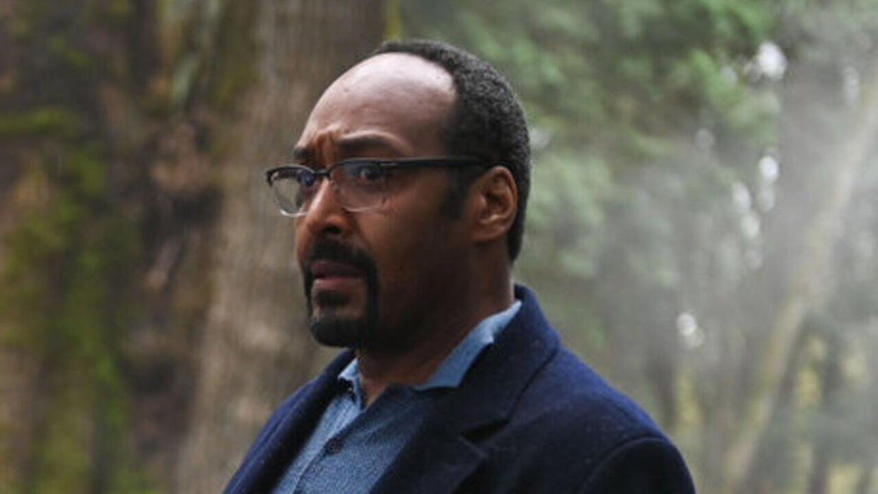  Jesse L. Martin in Episode 3 of The Irrational. 