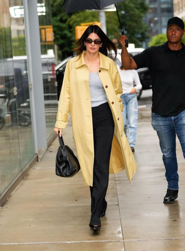 7 Easy-To-Recreate Kendall Jenner Street-Style Outfits