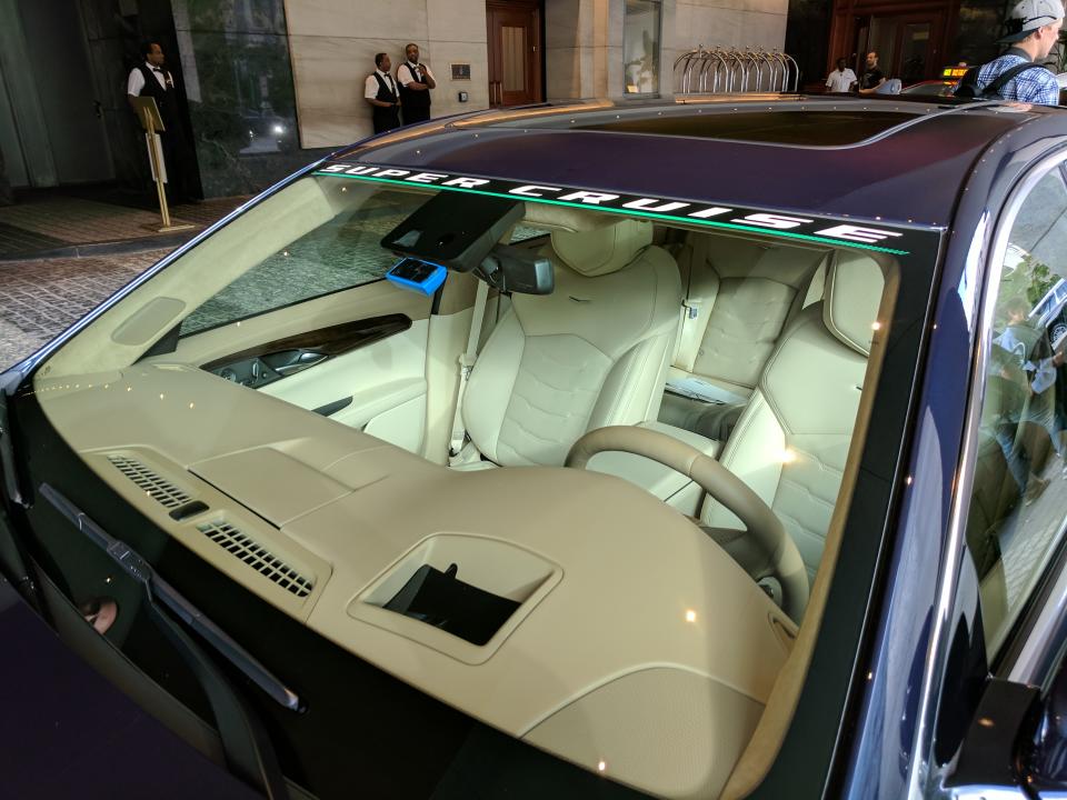 The exterior of the Cadillac CT6 cabin with Super Cruise.