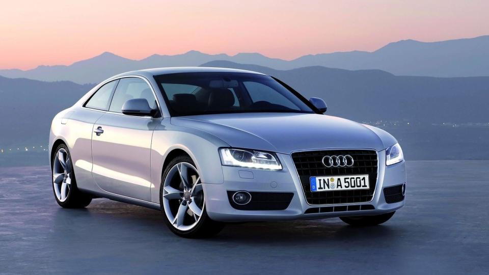 想要彰顯屬於自己的品味風格？享有領先群倫的德國汽車美學？你會選擇Audi，其中以A5 Coupe最對味。
