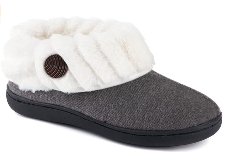 light grey and white sherape Wishcotton Memory Foam Slippers 