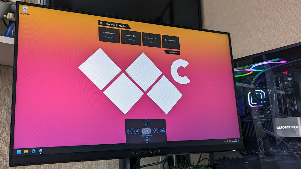 Alienware AW2724HF on-screen display menu