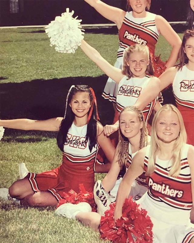 TBT: Cheerleaders Through the Years