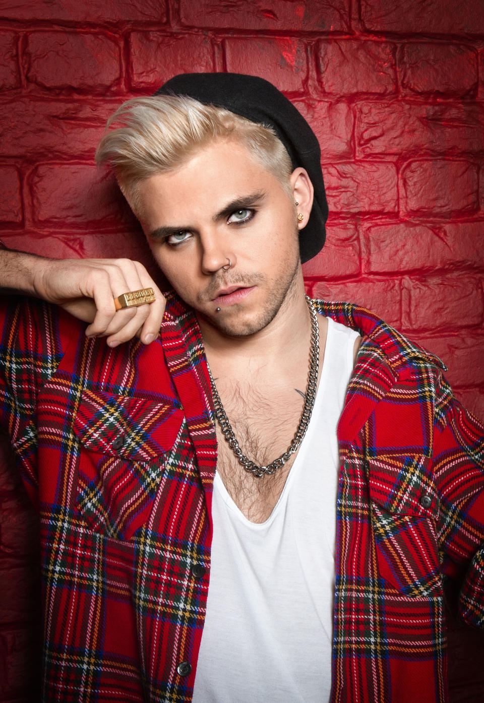 The Voice UK: VInce Kidd has already been approached by an international popstar for one of the tracks he's written. He beat popular teen Jessica Hammond into Jessie's team and is one seriously cool dude with a great voice. We say watch this space. (BBC pics)