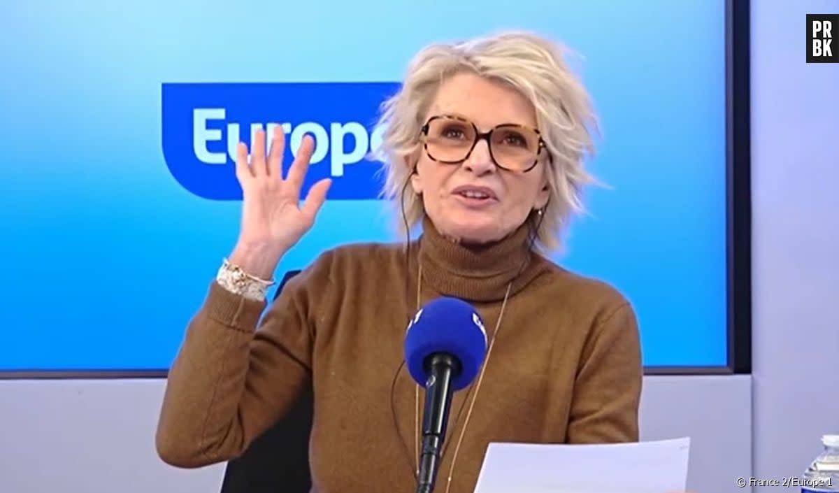 Sophie Davant casse un objet dans Affaire conclue : Sophie Davant prête à arrêter la télé et la radio pour devenir actrice ? 