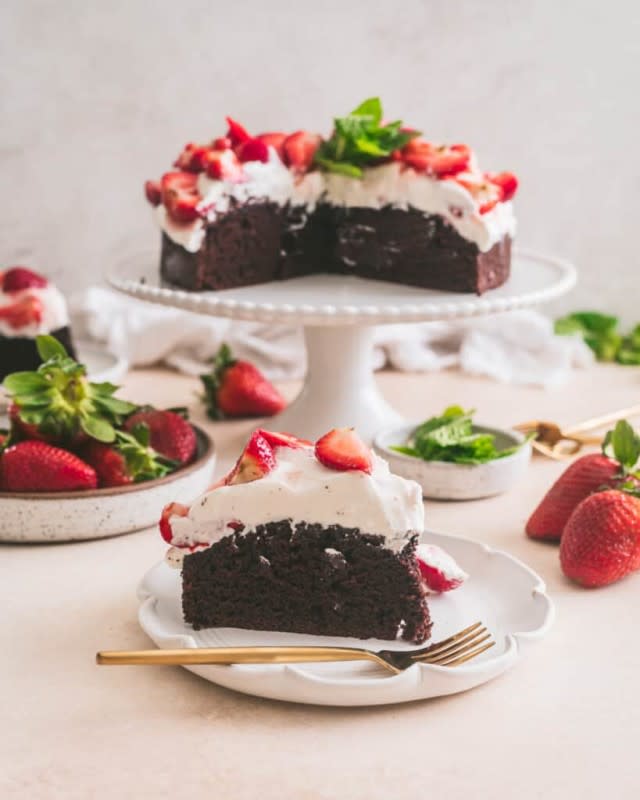 <p>Britney Breaks Bread</p><p>Strawberries and Cream Chocolate Cake is your new favorite chocolate cake recipe. A single layer moist chocolate cake with a hint of espresso, topped with whipped cream and macerated strawberries. This chocolate cake recipe is sure to be your new favorite dessert!</p><p><strong>Get the recipe: <a href="https://britneybreaksbread.com/strawberries-and-cream-chocolate-cake/" rel="nofollow noopener" target="_blank" data-ylk="slk:Strawberries and Cream Chocolate Cake;elm:context_link;itc:0;sec:content-canvas" class="link rapid-noclick-resp">Strawberries and Cream Chocolate Cake</a></strong></p>