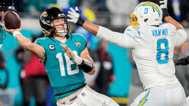 Chargers blow 27-point lead in 31-30 playoff loss to Jaguars - Los Angeles  Times