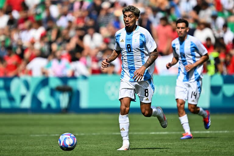 Cristian Medina se mantiene entre los titulares en la formación de la selección argentina para enfrentar a Irak
