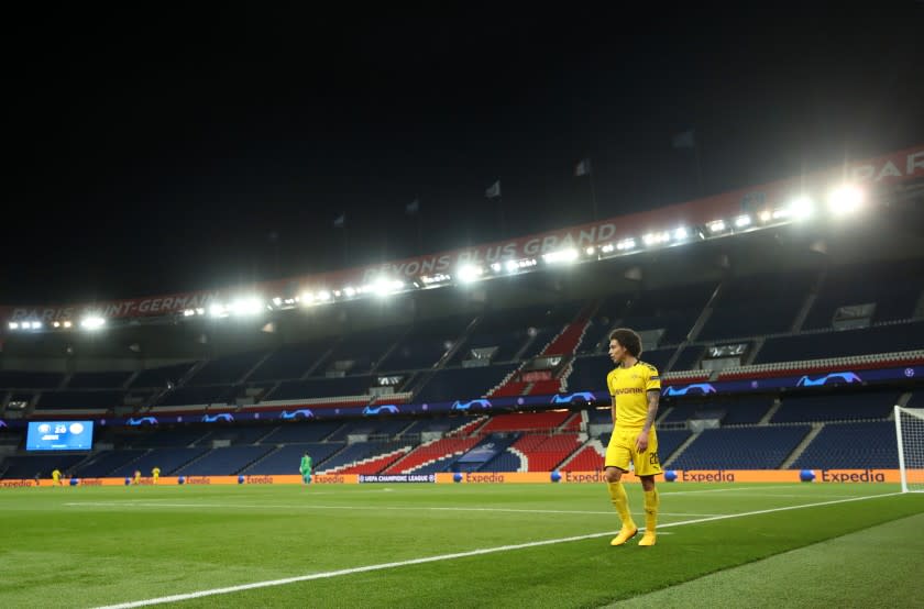 Paris Saint-Germain v Borussia Dortmund - UEFA Champions League Round of 16: Second Leg