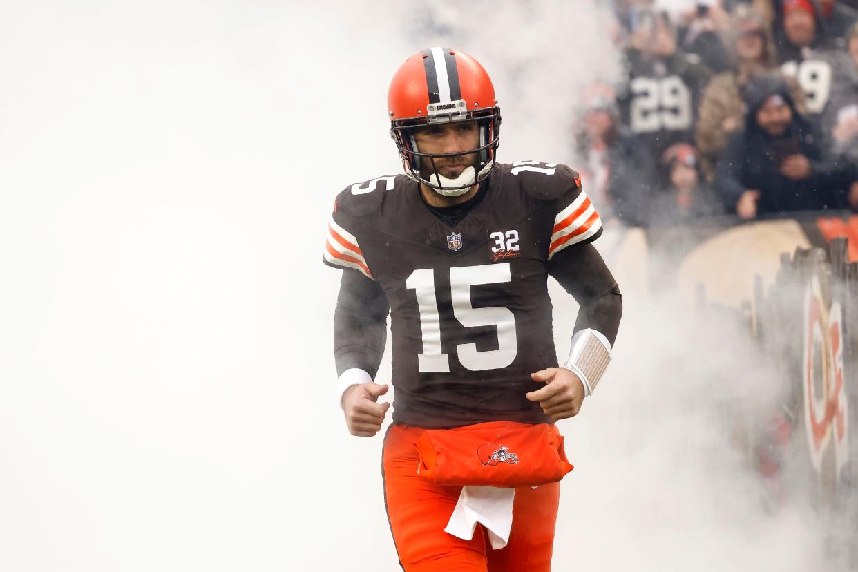 Browns quarterback Joe Flacco runs out onto the field prior to a game against the Chicago Bears last month in Cleveland.