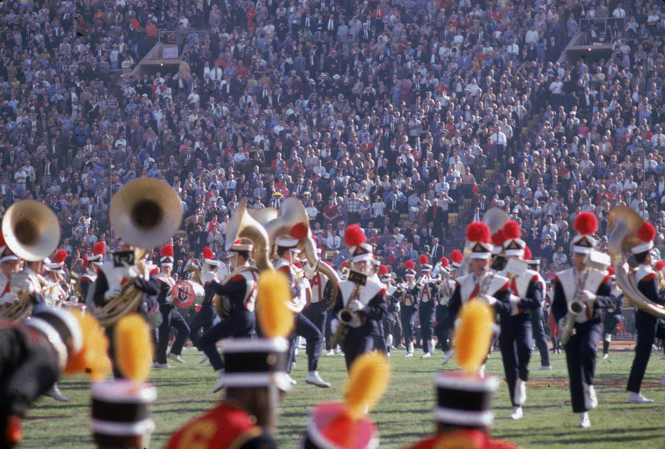 So beschaulich hat alles angefangen: Die Super Bowl Halftime Show im Jahre 1967.