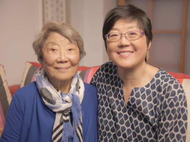 Fay Hoy Yin (left) and her daughter, Monona Yin (right), advocated for medical aid in dying following Fay's stage IV T-cell lymphoma cancer diagnosis (Monona Yin)