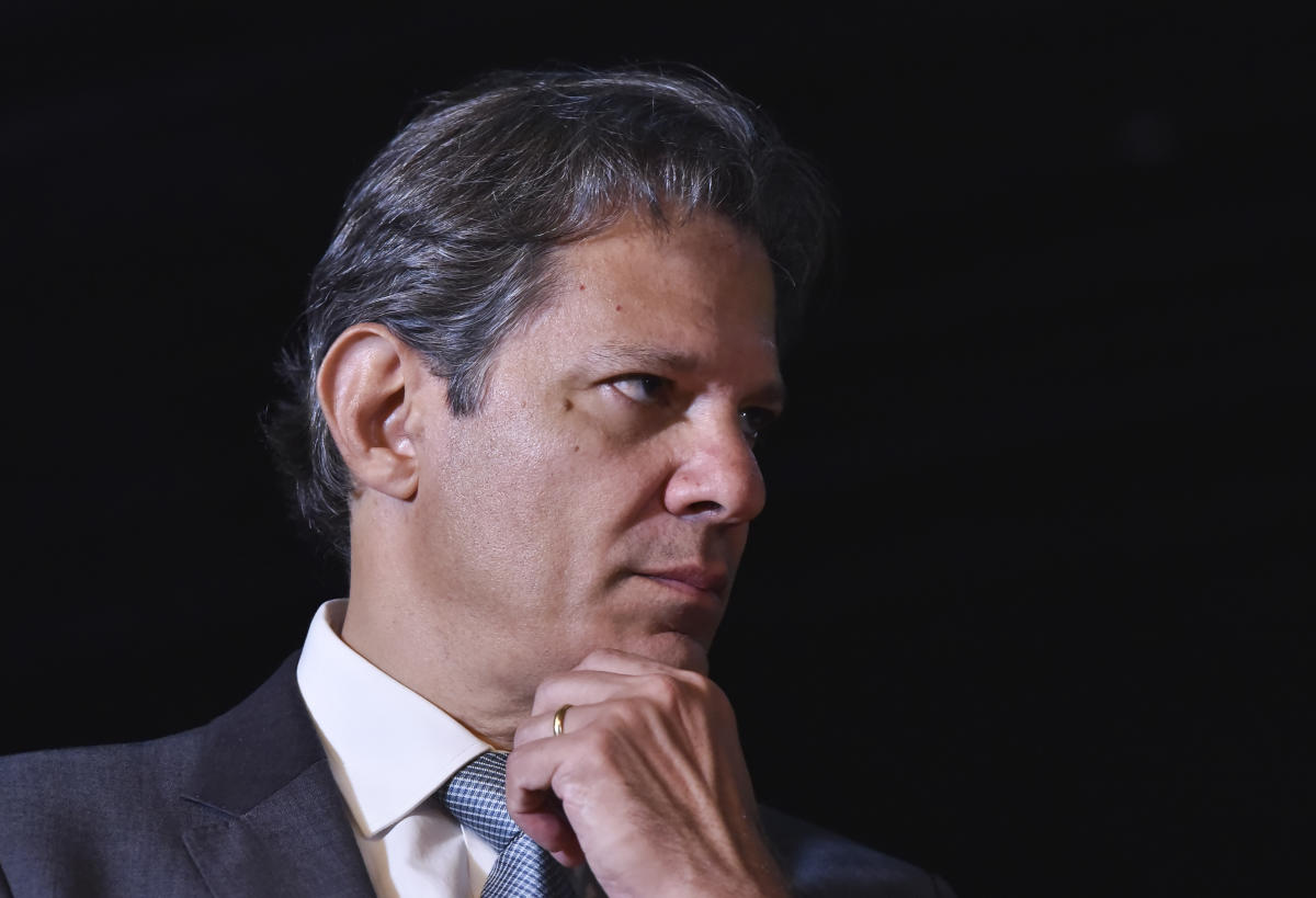 Haddad habló con el embajador argentino sobre la creación de monedas para los países del Mercosur