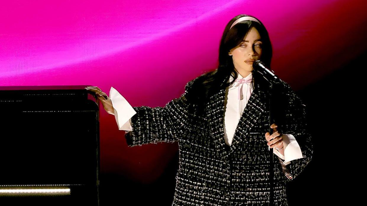 billie eilish singing