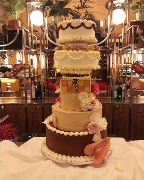 Henry-Holland-wedding-cake