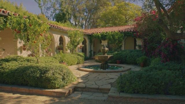House & Home - Step Inside The California House From Nancy Meyers' New  Movie, Home Again