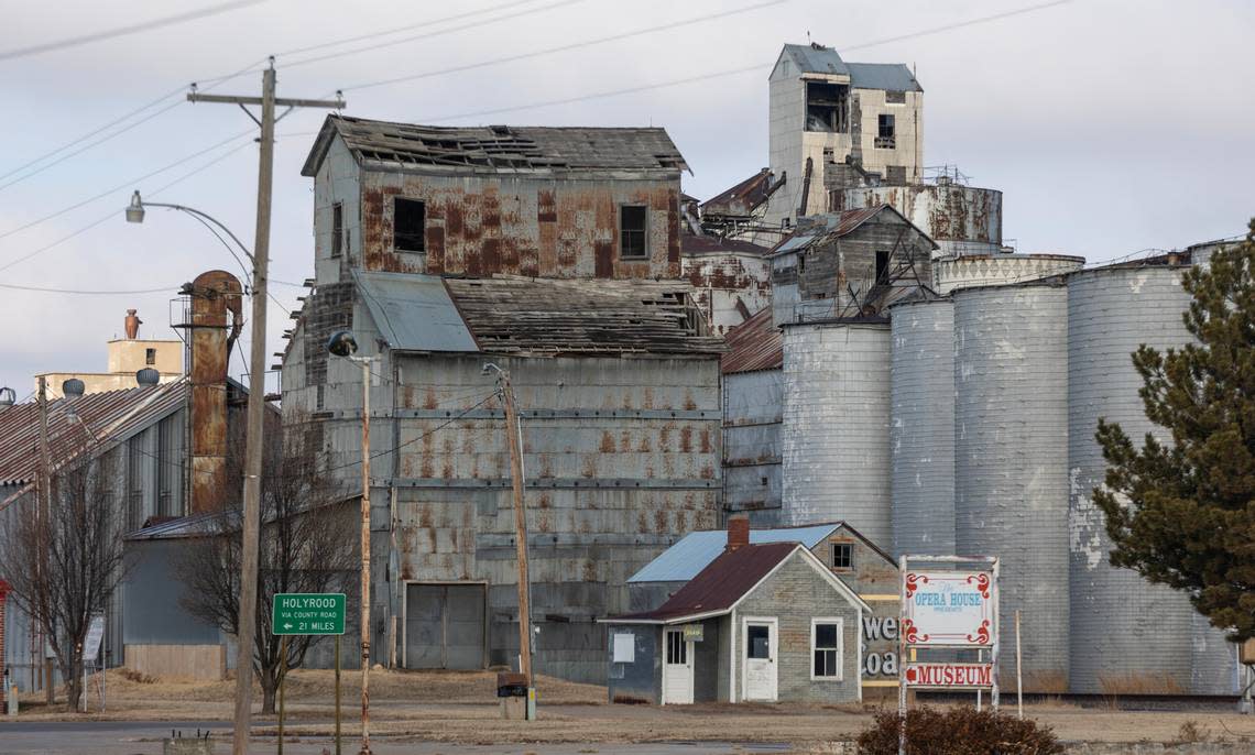 Former Wilson Mayor David Criswell rents the land that the defunct Kyner elevators sit on from the Union Pacific Railroad. Previous efforts to demolish the structures have been unsuccessful, and Criswell wants to give the silos another life as the “Mountains of the Prairie.”