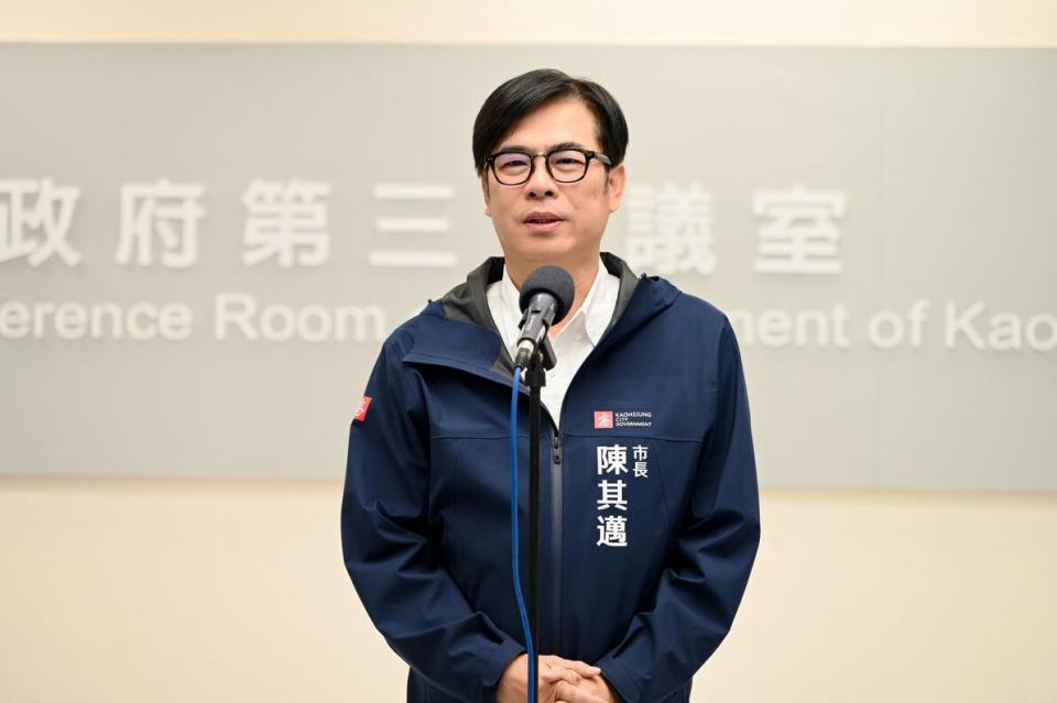 陳其邁市長感謝市府同仁犧牲假期，維護春節期間遊憩品質的辛勞，獲得民眾肯定。圖/高雄市政府提供