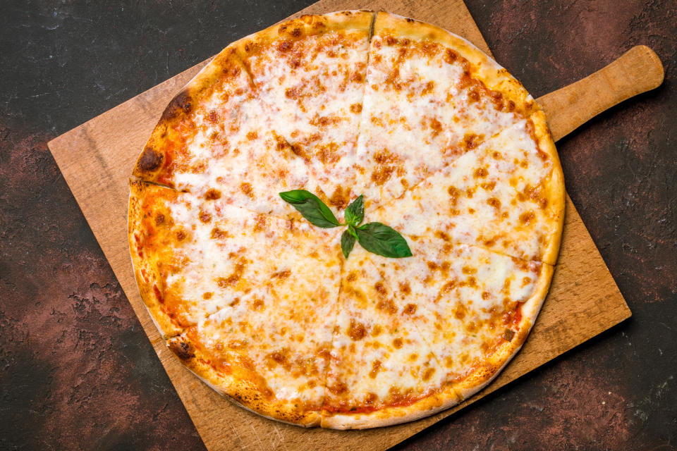 Ein Kunde hatte unbändige Lust auf Pizza Margherita. So sah sie allerdings nicht aus (Symbolbild: Getty Images)