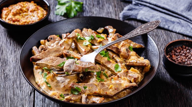 beef stroganoff