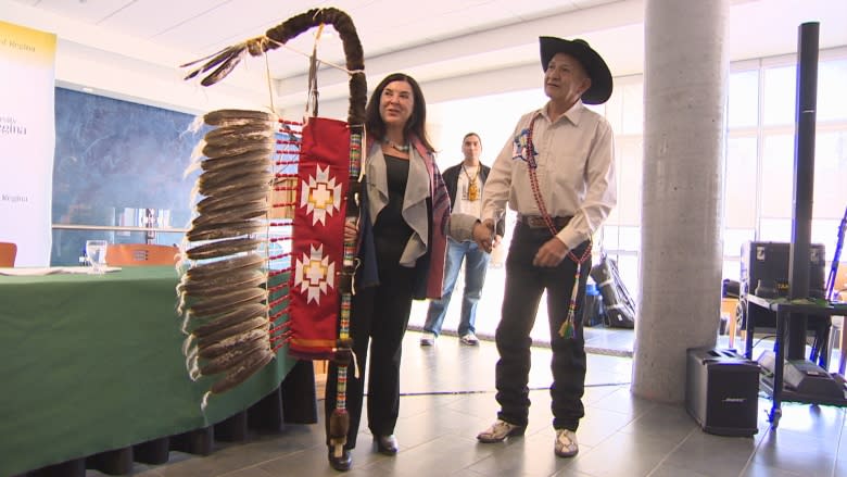 U of R honoured with Indigenous eagle staff