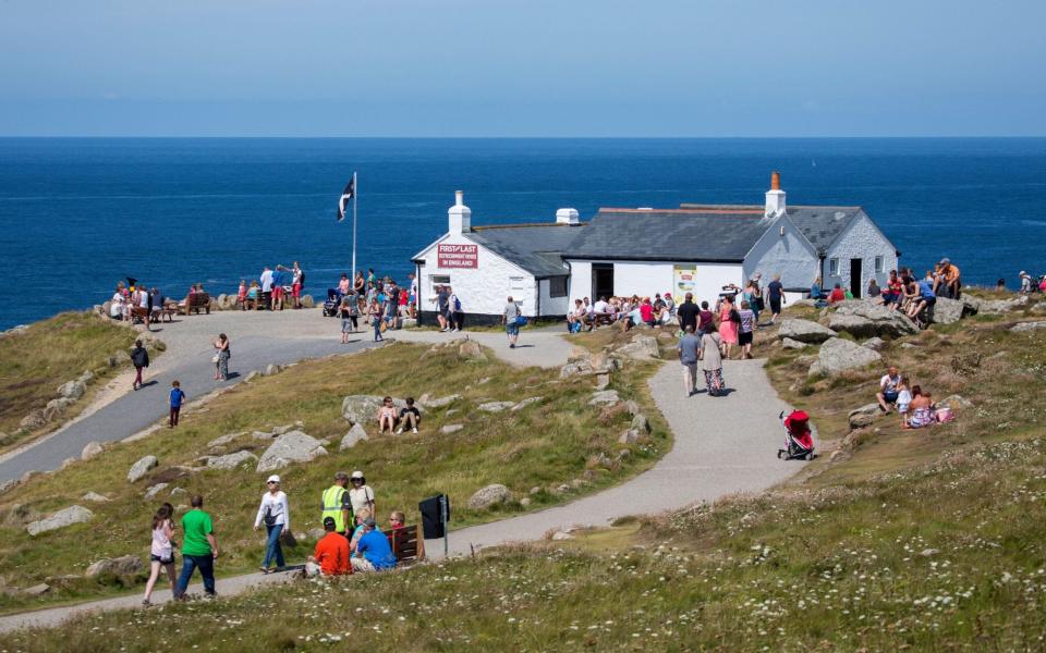 Land's End - Alamy