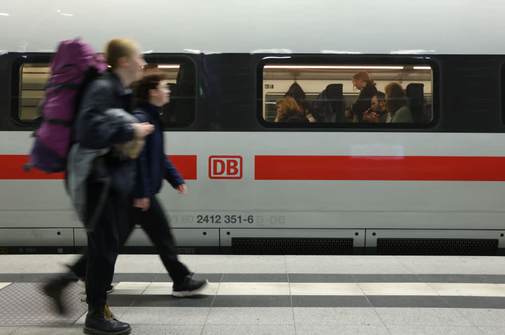 Die Deutsche Bahn hat ihre Pünktlichkeitswerte veröffentlicht. In einer Kategorie schneidet das Unternehmen erstaunlich gut ab. (Foto: Sean Gallup/Getty Images)