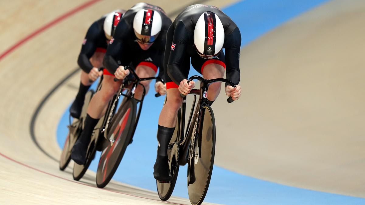 Great Britain take silver as Netherlands win team sprint in world record time