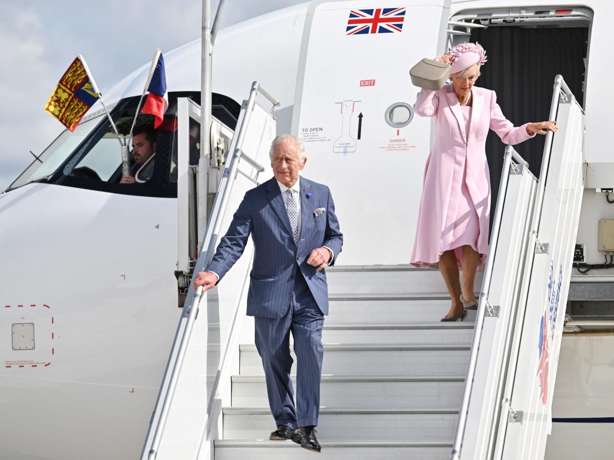 King Charles III and Queen Camilla plane