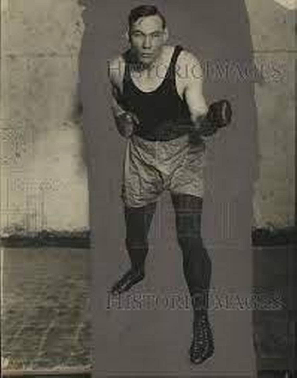 Like some other athletes, Sully Montgomery of Fort Worth went from professional football to the ring. Courtesy/Richard Selcer