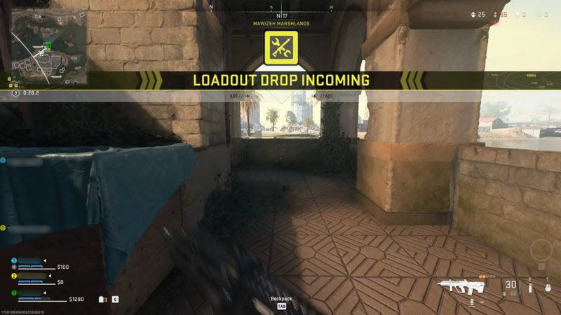 A HUD indicator tells the player a Loadout Drop is on its way.