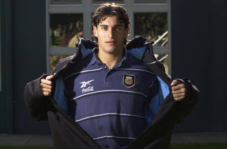 Foto de archivo - Nicolás Medina en el predio de la AFA en Ezeiza, en la previa del Mundial Sub 20 Argentina 2001