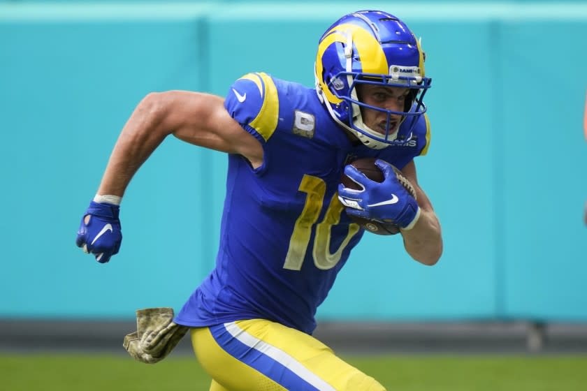 Los Angeles Rams wide receiver Cooper Kupp (10) runs for yards, during the second half.