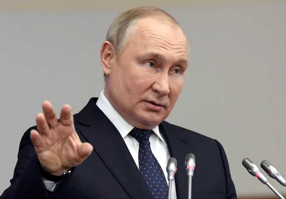 Russian President Vladimir Putin delivers a speech during a meeting of the Council of Legislators at the Federal Assembly in Saint Petersburg, Russia April 27, 2022. Sputnik/Alexei Danichev/Kremlin via REUTERS ATTENTION EDITORS - THIS IMAGE WAS PROVIDED BY A THIRD PARTY.