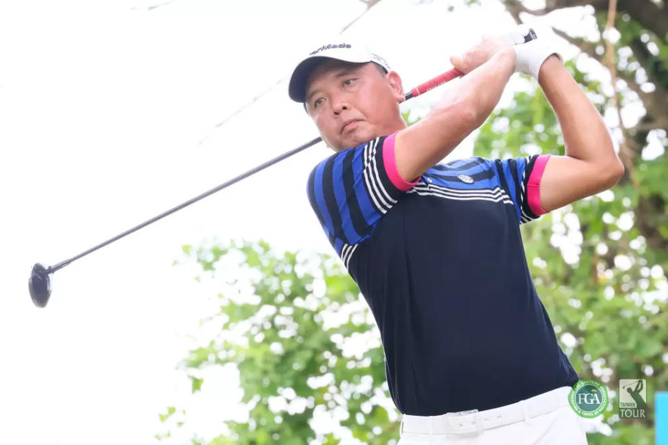 呂偉智以三回合總成績208 -8暫並列第一。TPGA／林聖凱攝