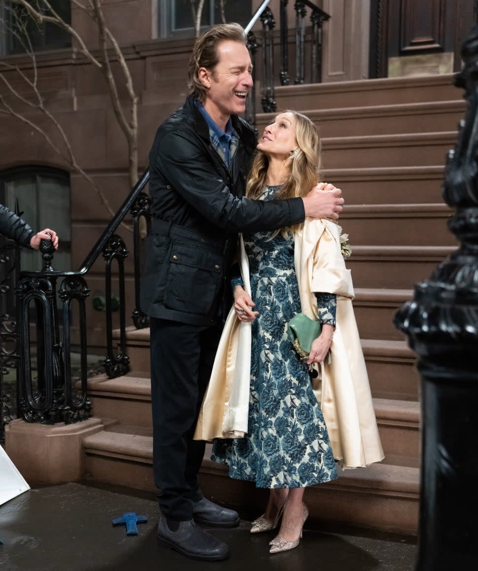 John Corbett and Sarah Jessica Parker