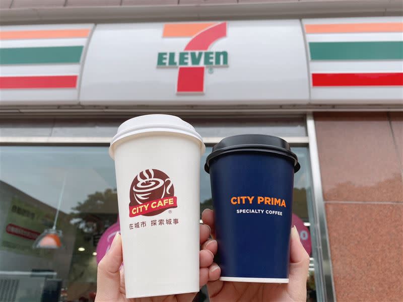 7-ELEVEN門市自2月21日起推出CITY燕麥飲品系列任選買2杯送1杯優惠。（圖／超商業者提供）