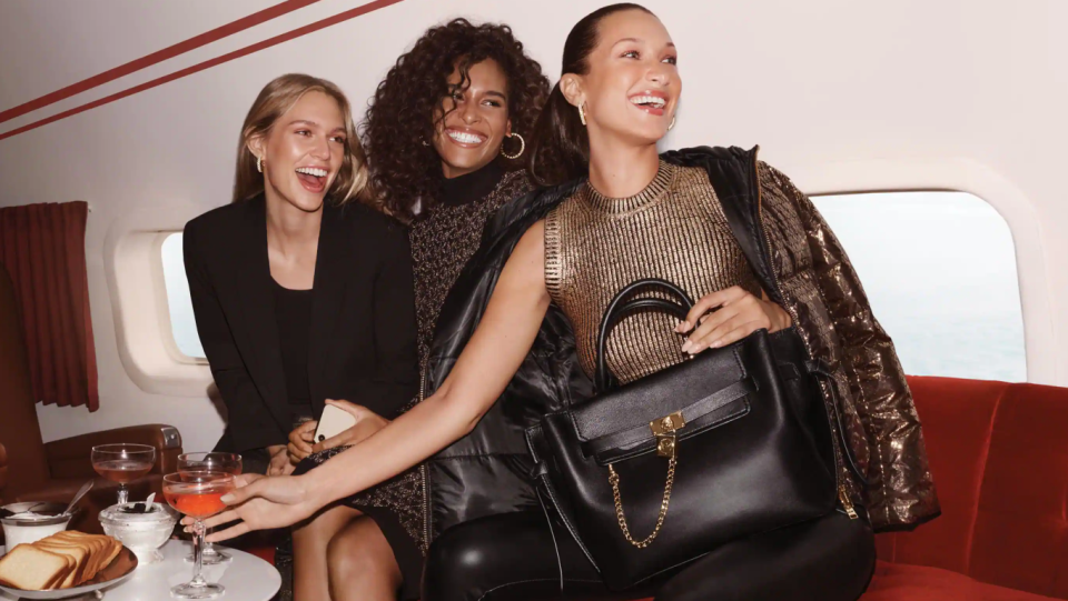 Stay on-trend in 2022 with epic New Year sales on handbags and more at Michael Kors.