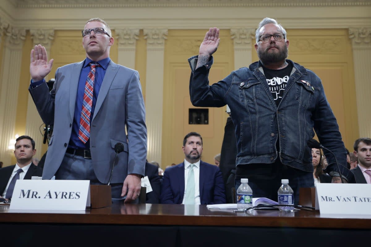 Stephen Ayres, left, and Jason Van Tatenhove at Tuesday’s hearing (Getty Images)