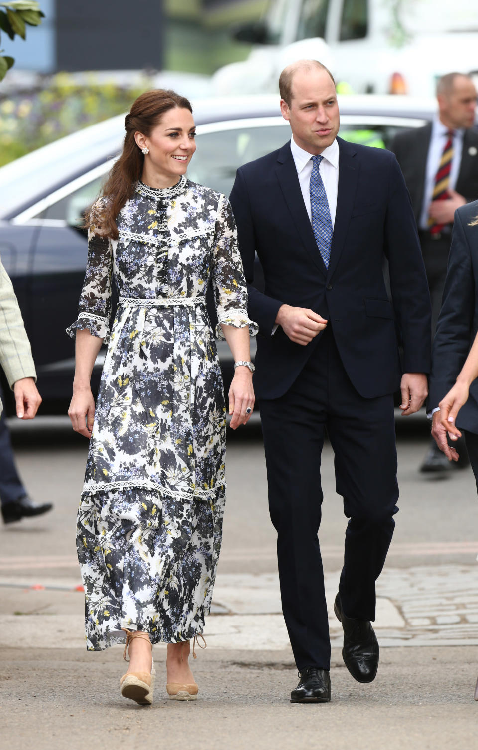 For the Chelsea Flower Show preview, the duchess donned a floral Erdem ‘Shebah’ maxi dress with her Castaner ‘Carina’ espadrille wedges and her Cassandra Goad pearl stud earrings. [Photo: PA]