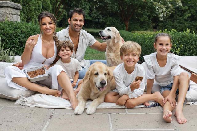 All About Jessie James Decker and Eric Decker's 3 Kids (and Baby