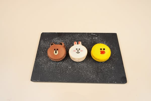 LINE FRIENDS 手工馬卡龍