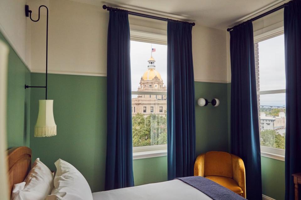 The Drayton Hotel fills a 19th-century facade with 50 rooms and suites and three standout spots for wining, dining, and pining. William Hereford