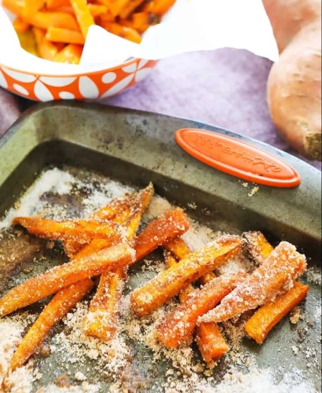 <p>Pip and Ebby</p><p>These tasty air fryer sweet potato fries are a fun and healthy alternative to french fries. Plus they just taste delicious! Making them in an air fryer allows you to enjoy the sweet potato fry taste at home with fewer calories and less guilt.</p><p><strong>Get the recipe: <a href="https://parade.com/1312248/pipandebby/air-fryer-sweet-potato-fries/" rel="nofollow noopener" target="_blank" data-ylk="slk:Air Fryer Sweet Potato Fries;elm:context_link;itc:0;sec:content-canvas" class="link ">Air Fryer Sweet Potato Fries</a></strong></p>